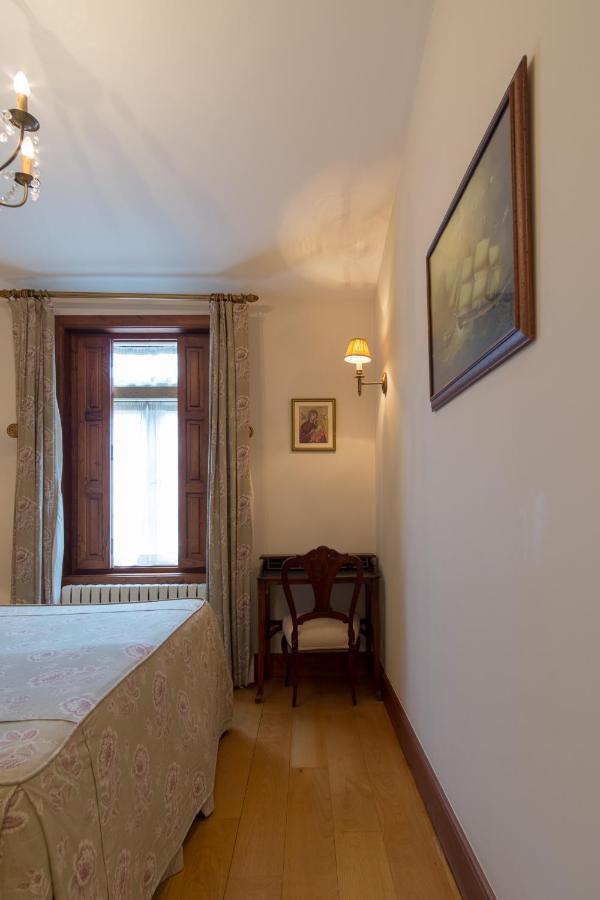 Villa Pazo De Santa Teresa à Redondela Extérieur photo
